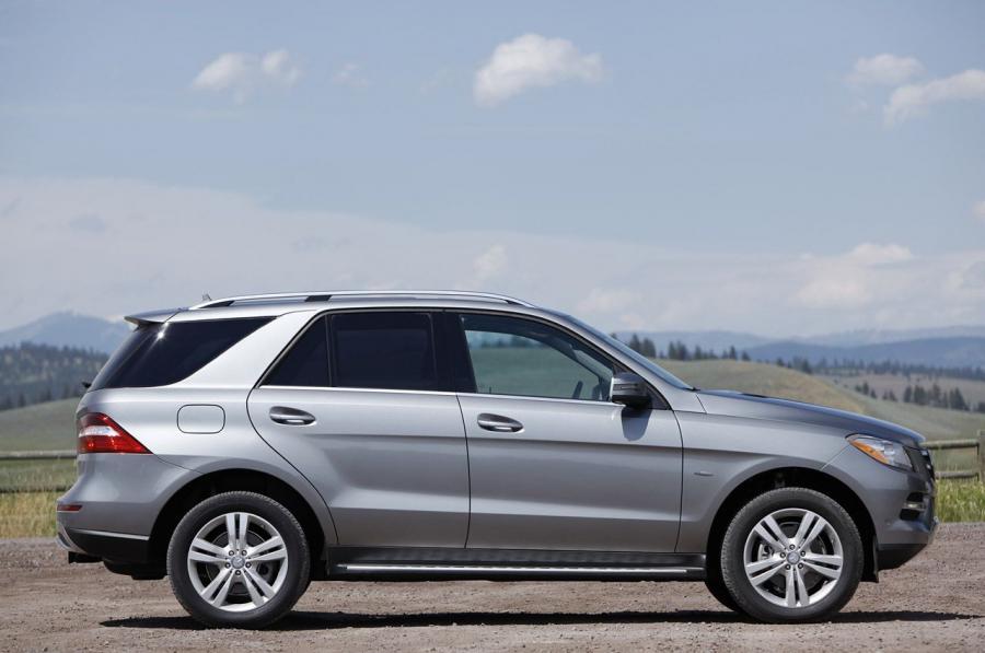  Mercedes-Benz ML350 BlueTEC 4Matic 2012 года  (фото 41 из 43)